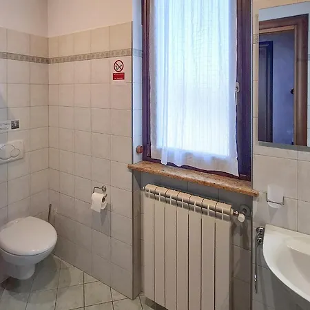 Nyaraló Stunning In With Kitchen Bosconero