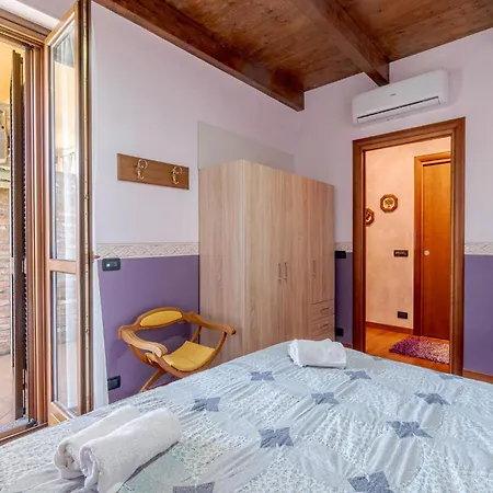 Stunning In With Kitchen Vakantiehuis Bosconero