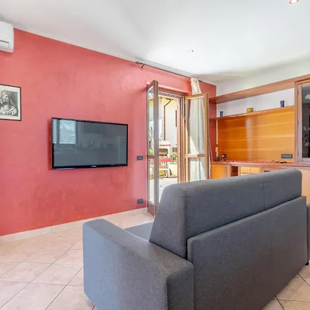 Stunning In With Kitchen Vakantiehuis *