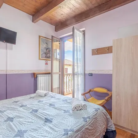 Stunning In With Kitchen *