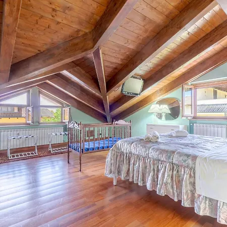 Stunning In With Kitchen