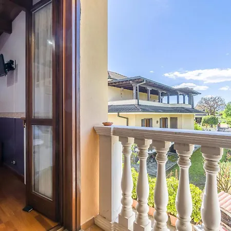 Vakantiehuis Stunning In With Kitchen Bosconero