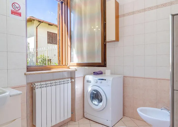 Stunning In With Kitchen Сasa de vacaciones