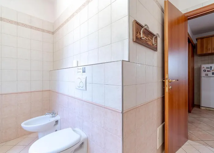 Stunning In With Kitchen