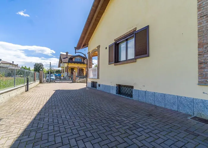 Stunning In With Kitchen Feriehus *