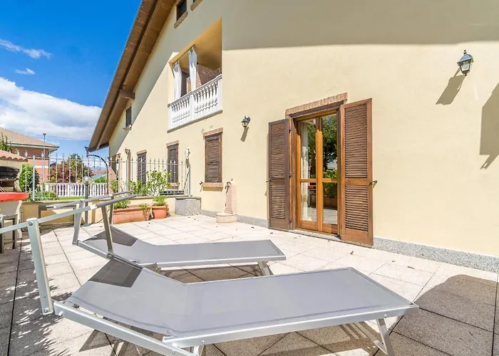 Сasa de vacaciones Stunning In With Kitchen *