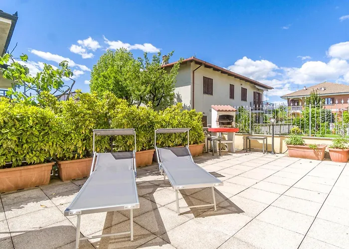 Stunning In With Kitchen Сasa de vacaciones Bosconero