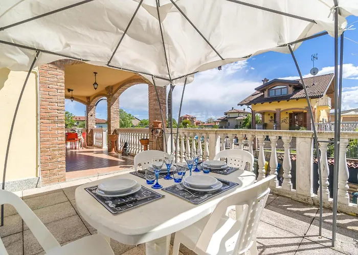 Stunning In With Kitchen *